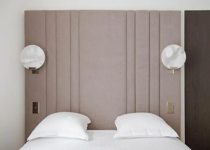 Appartement Splendid With Ac In Champs élysées For 4pax *