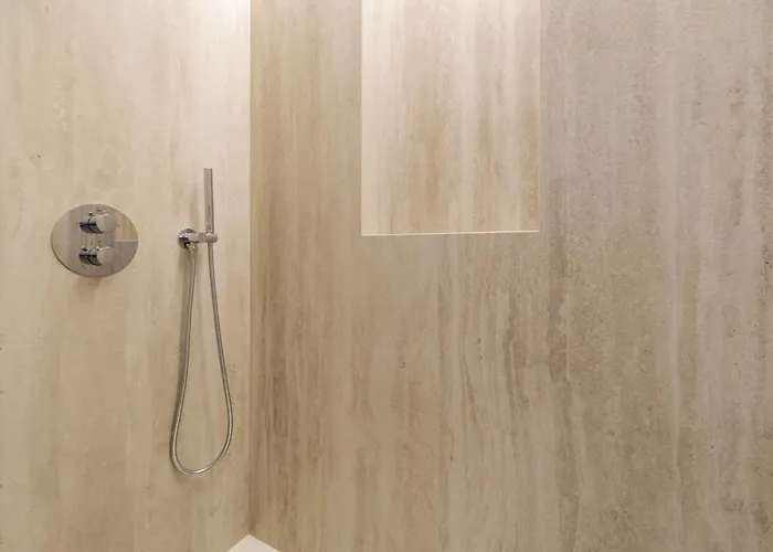 Splendid With Ac In Champs élysées For 4pax Appartement Paris