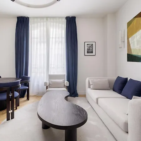 Apartamento Splendid With Ac In Champs Elysees For 4pax